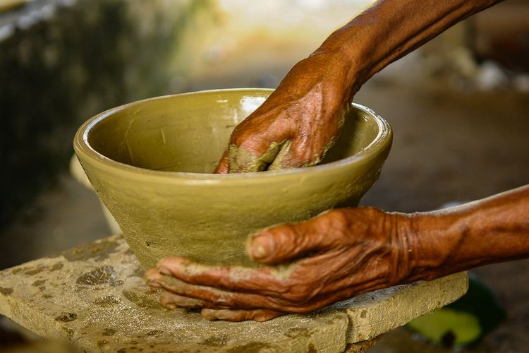 Peralatan Dapur Autentik